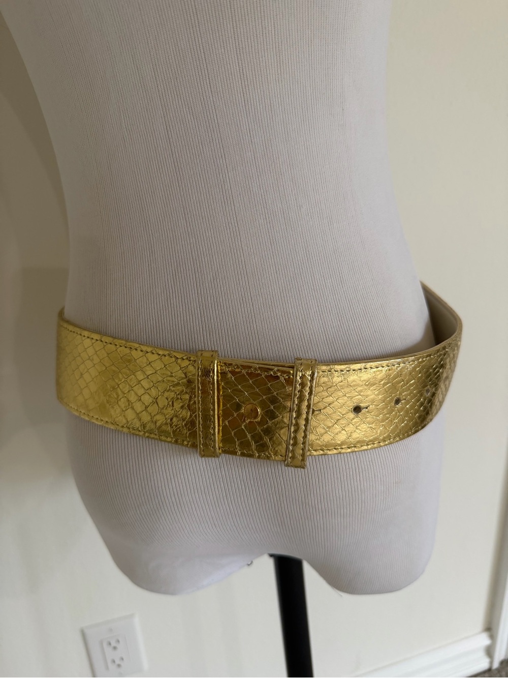 Vintage Gold Metallic Braided Buckle Adjustable Waist Belt Genuine Snakeskin - Picture 4 of 10